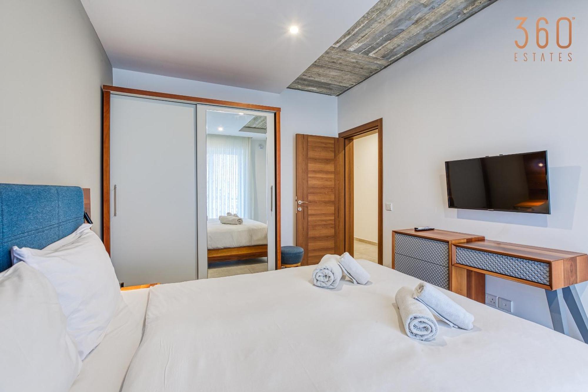 The Swieqi Poolside Suites Is-Swieqi Esterno foto